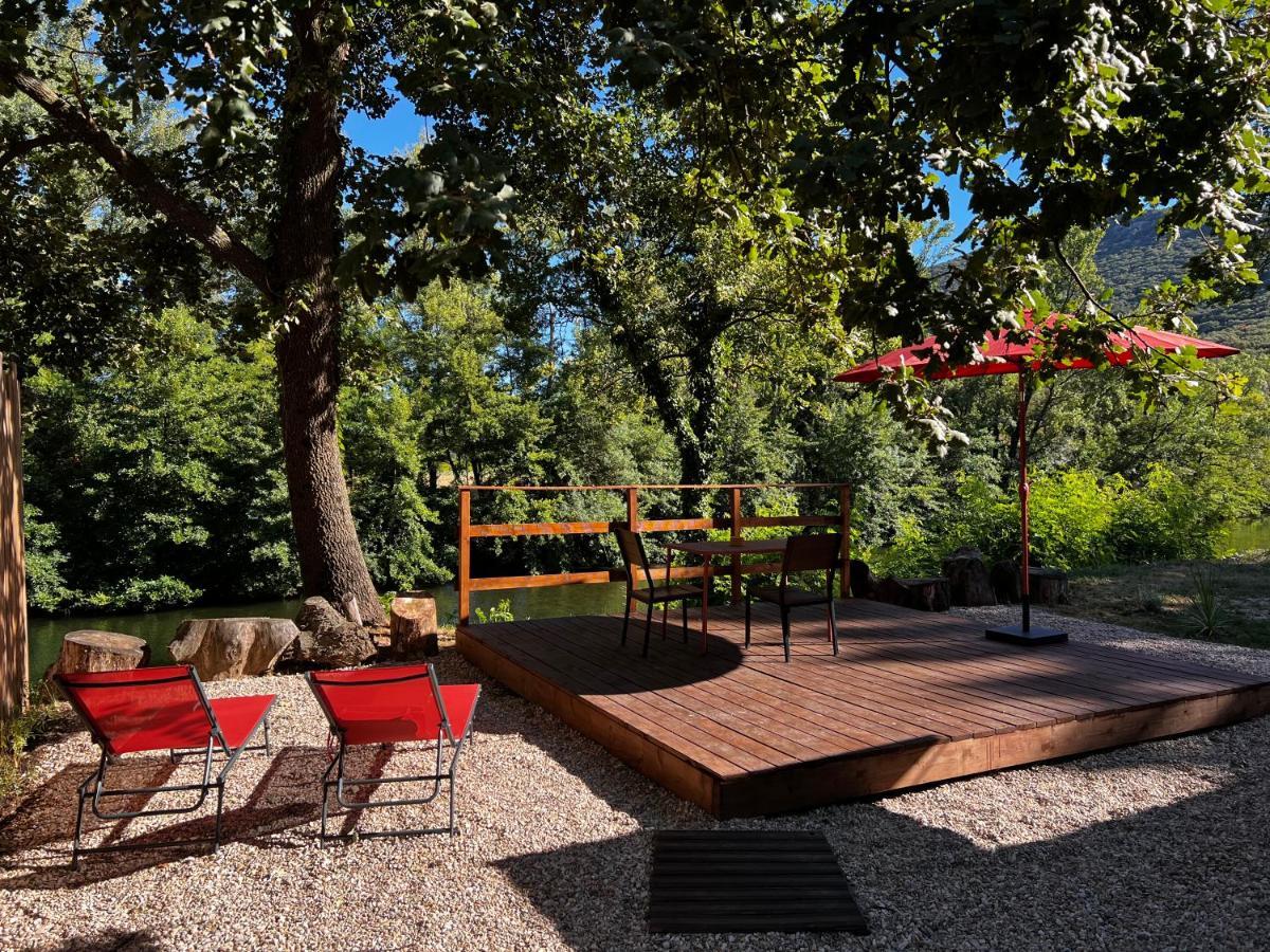La Magnanerie Dhotes , Les Roulottes Insolites Sauve Bagian luar foto